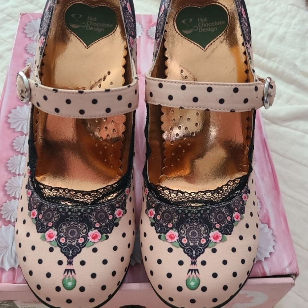 Hot Chocolate Design Women's Pink Polka Dot Mary Janes